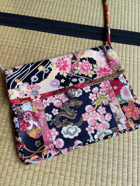 Sac Bandoulière Patchwork de tissus japonais, de forme rectangulaire