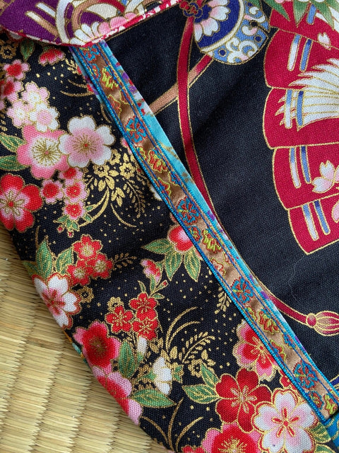 Sac Bandoulière Patchwork de tissus japonais, de forme légèrement galbée