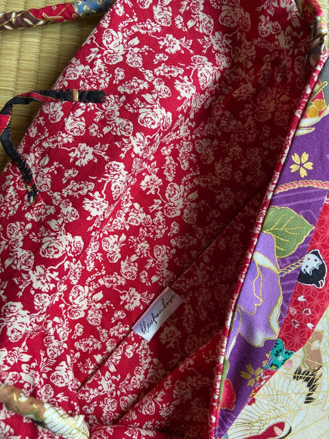 Sac Bandoulière Patchwork de tissus japonais, de forme légèrement galbée