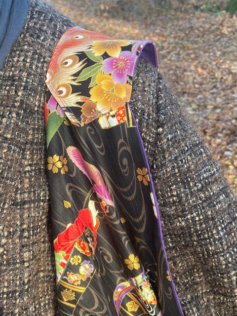 Sac AZUMA BUKURO Motifs geishas en kimono sur fond noir