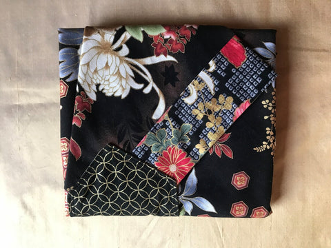 Sac AZUMA BUKURO Motifs fleurs de chrysanthèmes et de pivoines, motifs géométriques